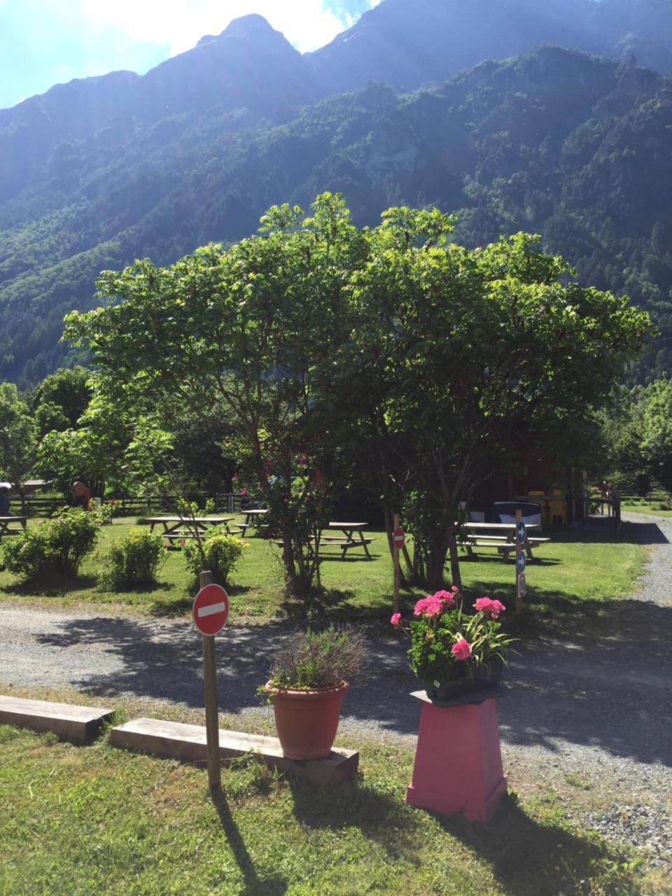 Villa Ferme Noemie Le Bourg-dʼOisans Esterno foto